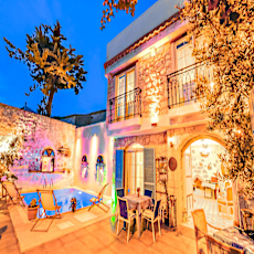 Alaçatı Asmalı Konak Otel